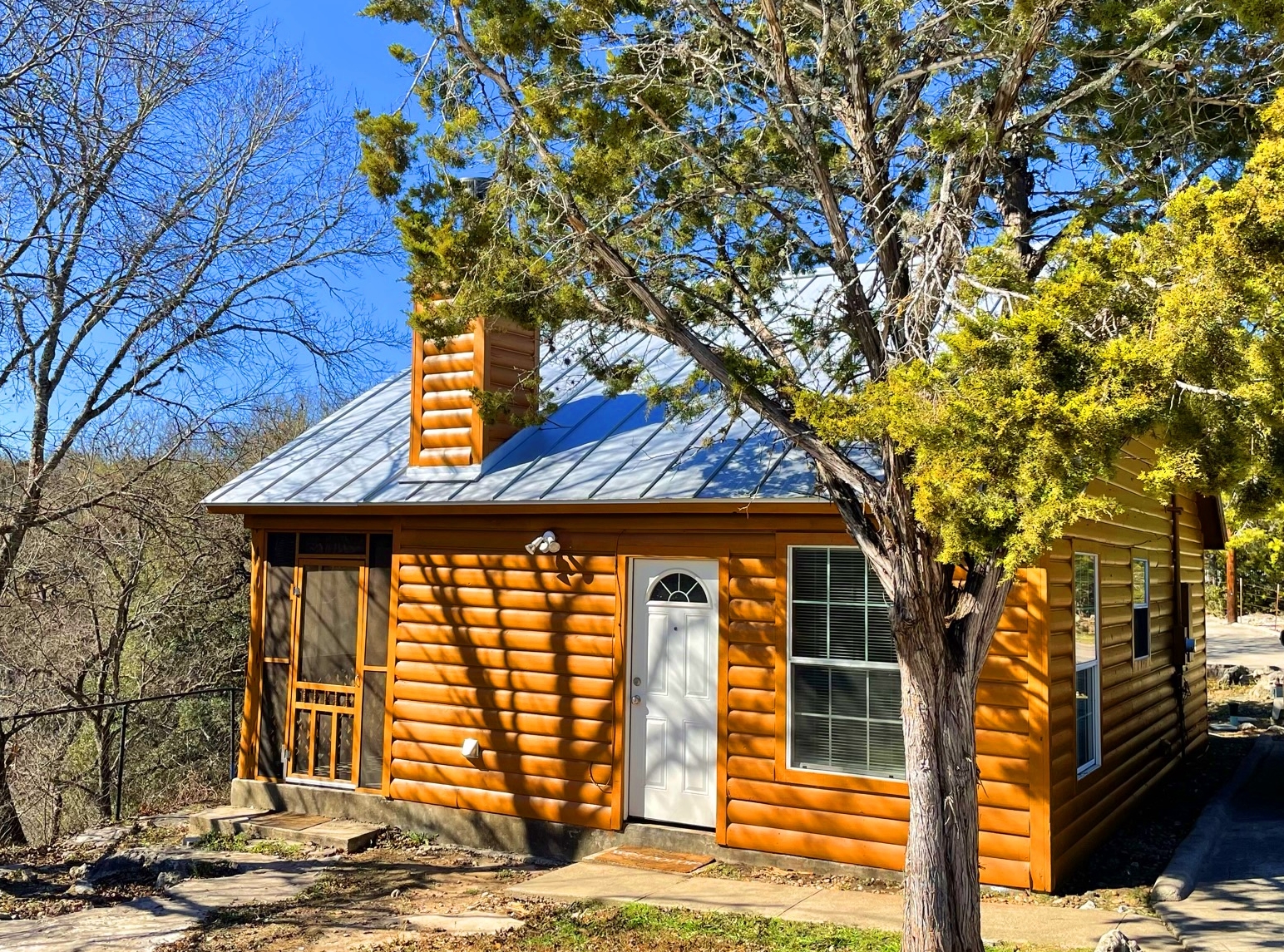 1014 Cypress Cove Rd - D